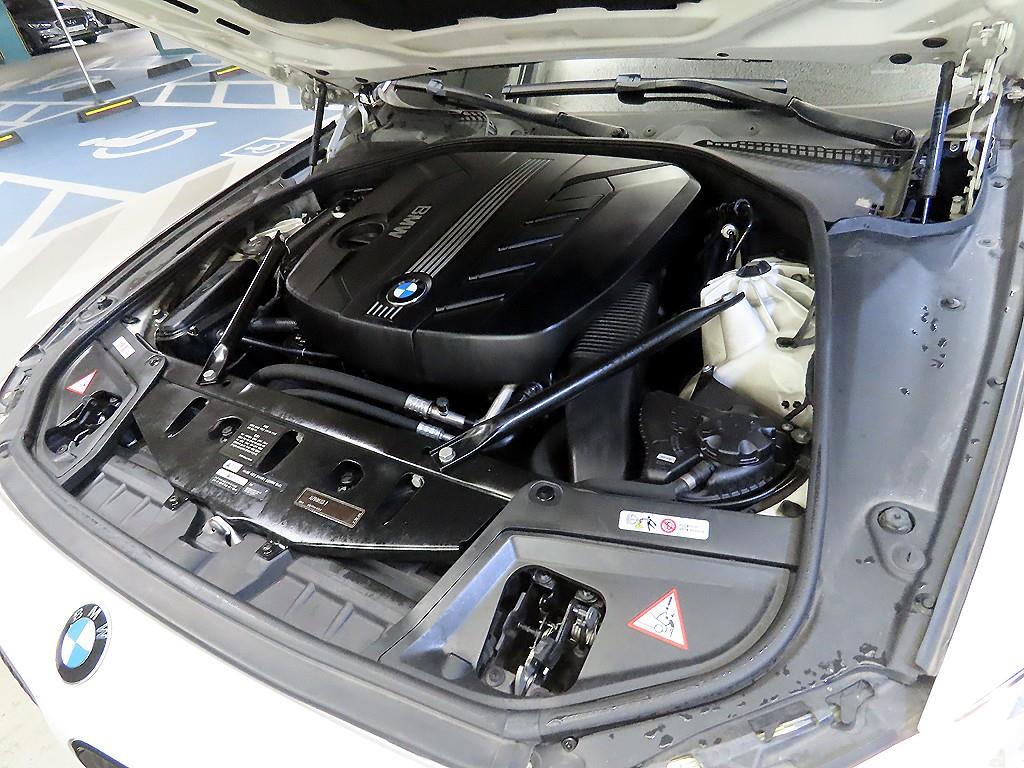 BMW 5 Series 2011 Blanco - Importación desde Corea - HF Imports Iquique - Foto 19
