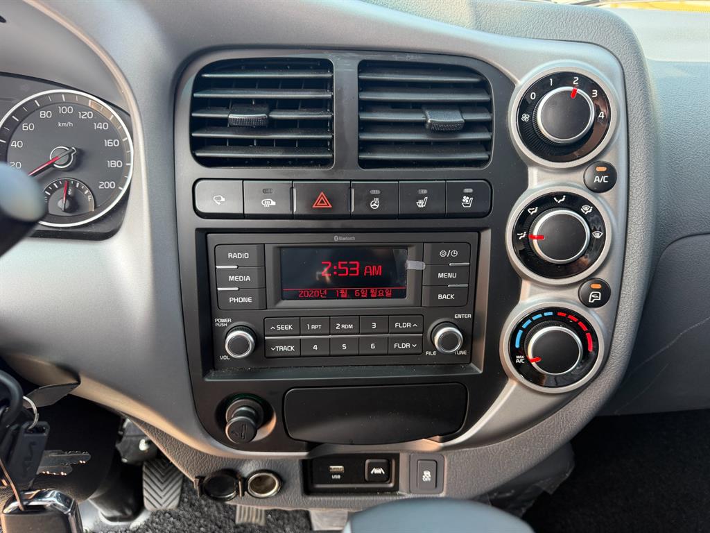 Small Truck Normal Box(High Deck) 2025 Blanco - Importación desde Corea - HF Imports Iquique - Foto 15
