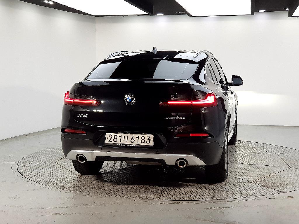 BMW X4 - Vista 3