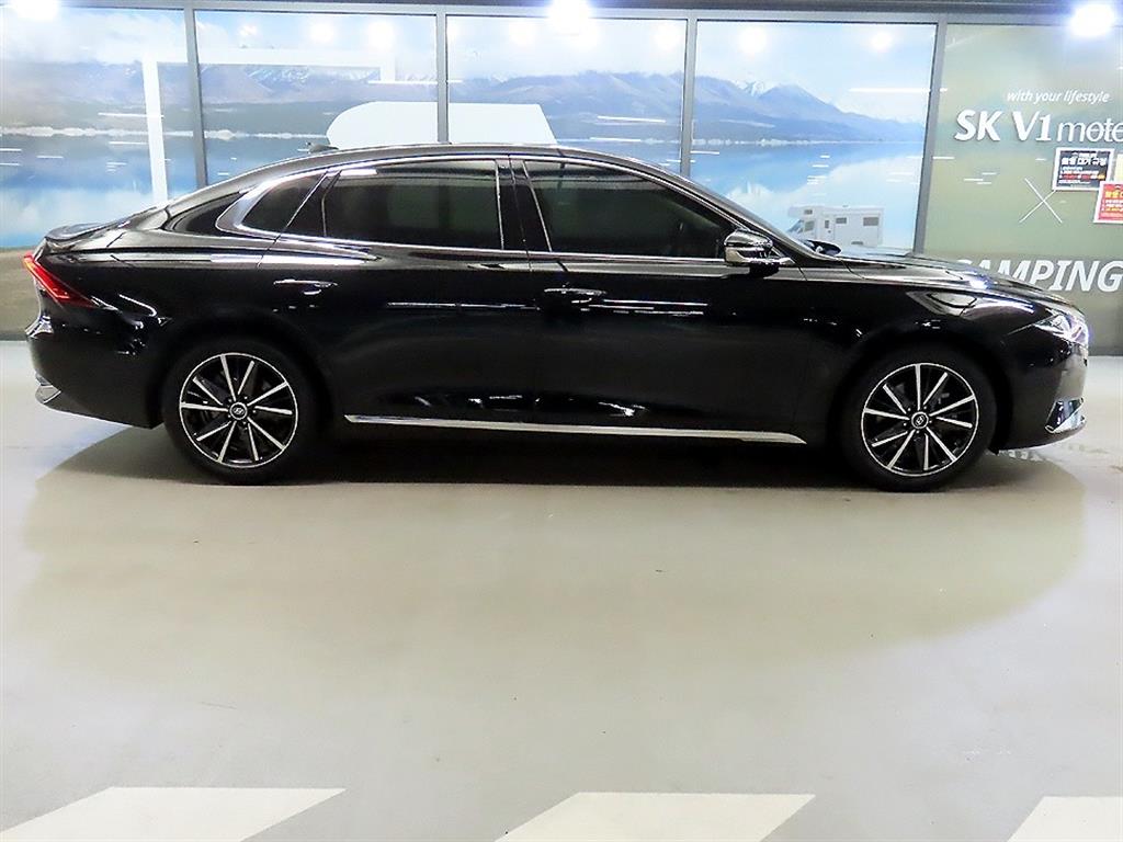 HYUNDAI Grandeur - Vista 3