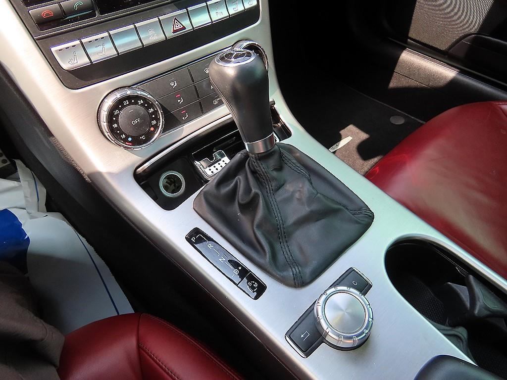 Mercedes Benz SLK Class 2013 Blanco - Importación desde Corea - HF Imports Iquique - Foto 14