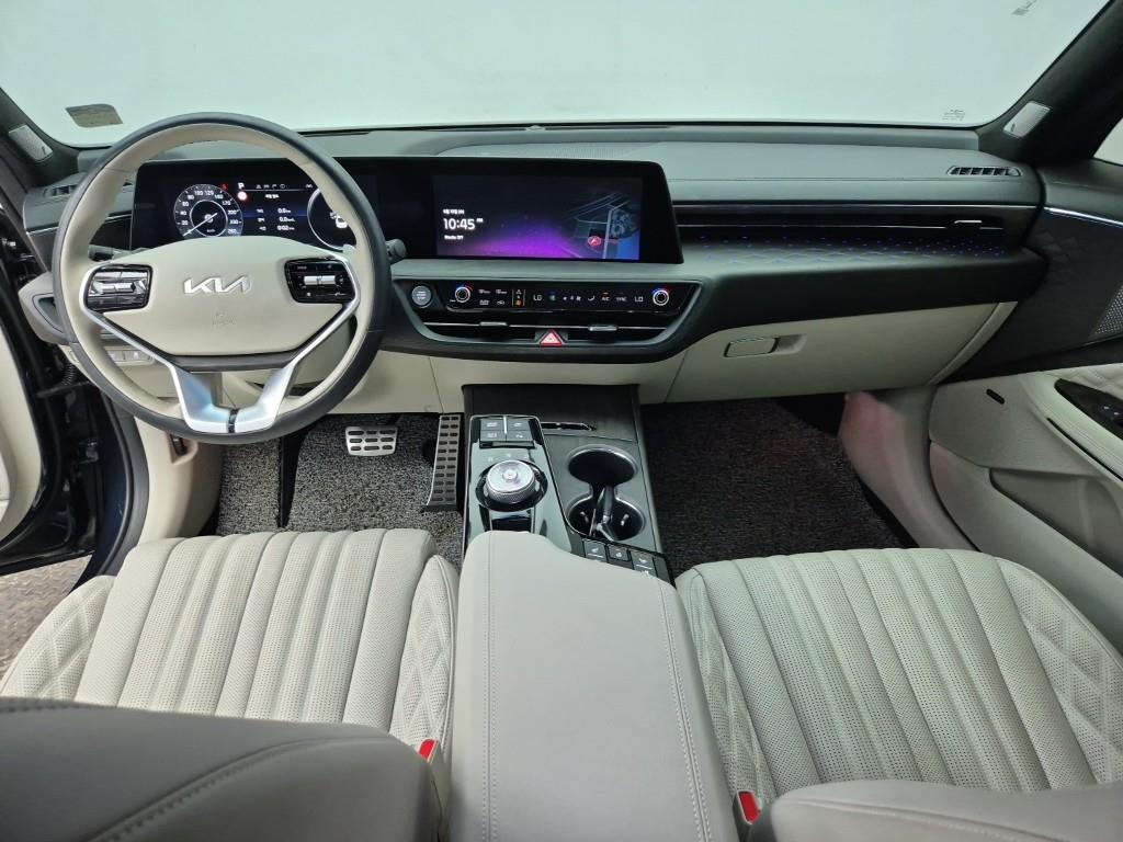 KIA K8 - Vista 5