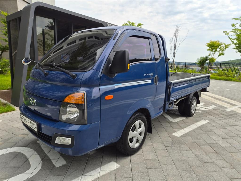 Small Truck Cargo (small) - Vista 2