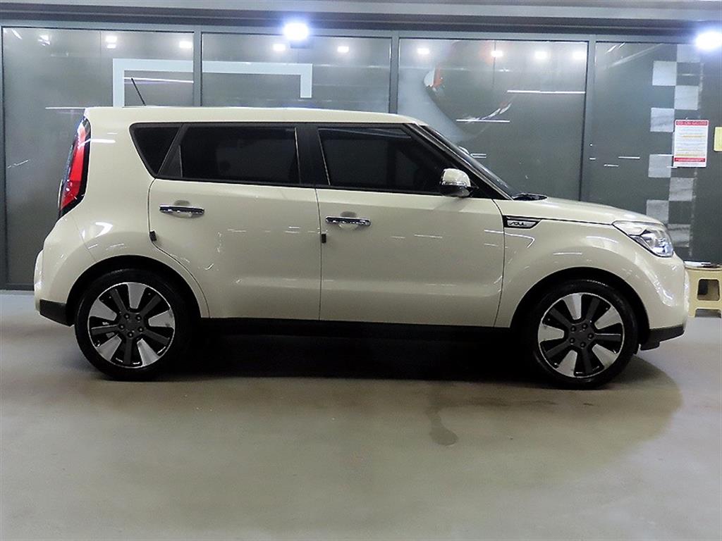 KIA Soul - Vista 3