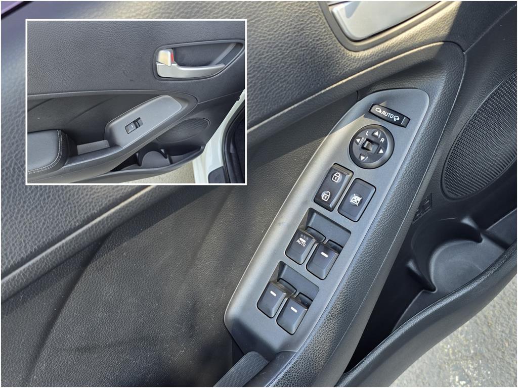 KIA K3 - Vista 12