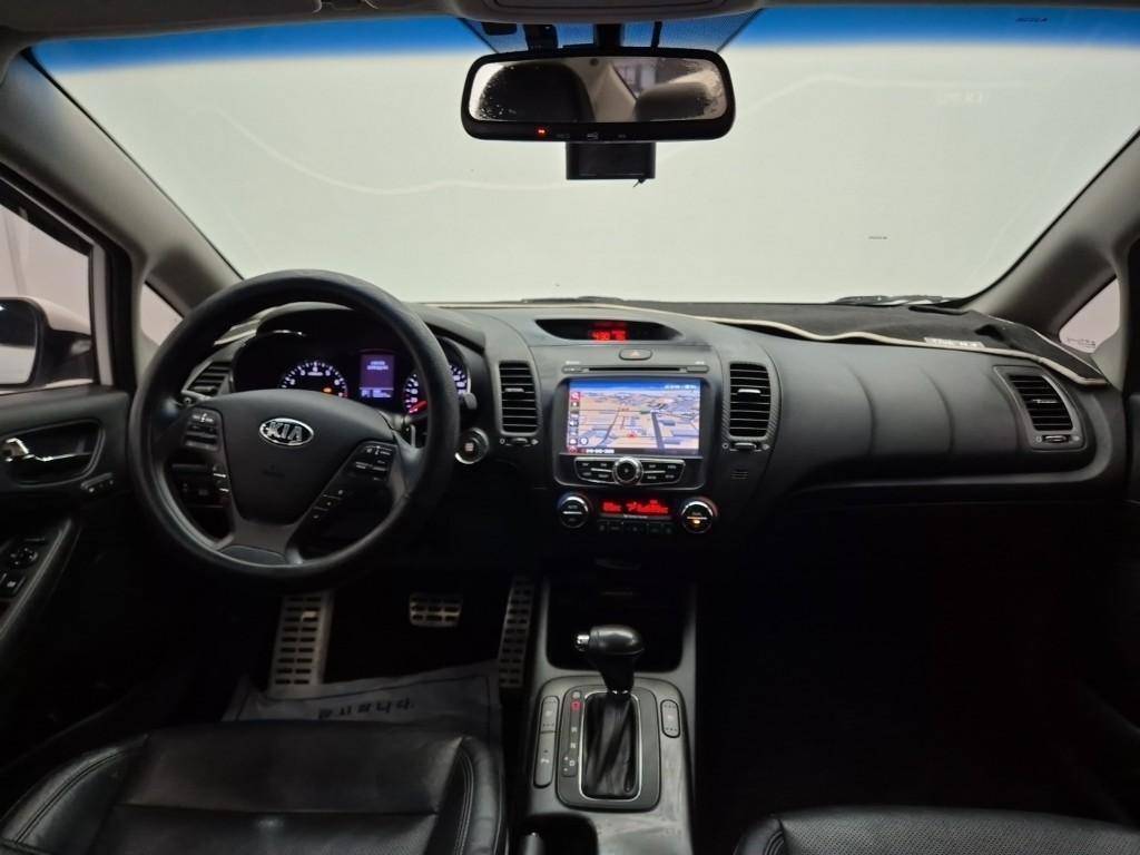 KIA K3 - Vista 7