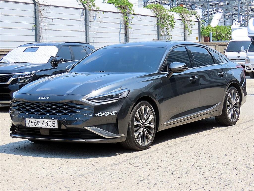 KIA K8 - Vista 2