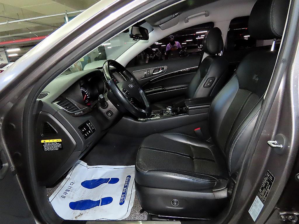 KIA K9 - Vista 6