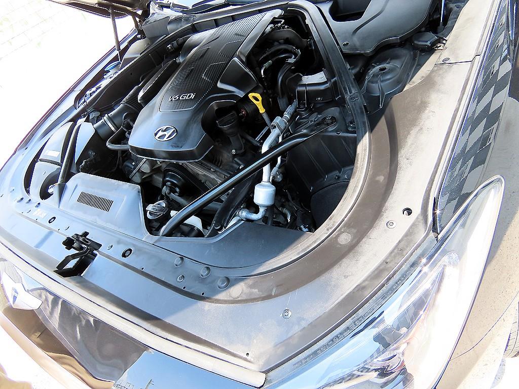 HYUNDAI Genesis 2015 Negro - Importación desde Corea - HF Imports Iquique - Foto 19