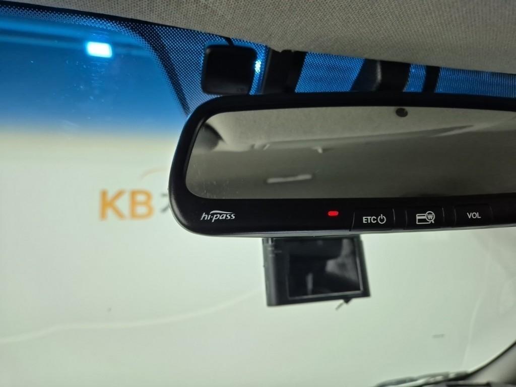 KIA K3 2013 Blanco - Importación desde Corea - HF Imports Iquique - Foto 17