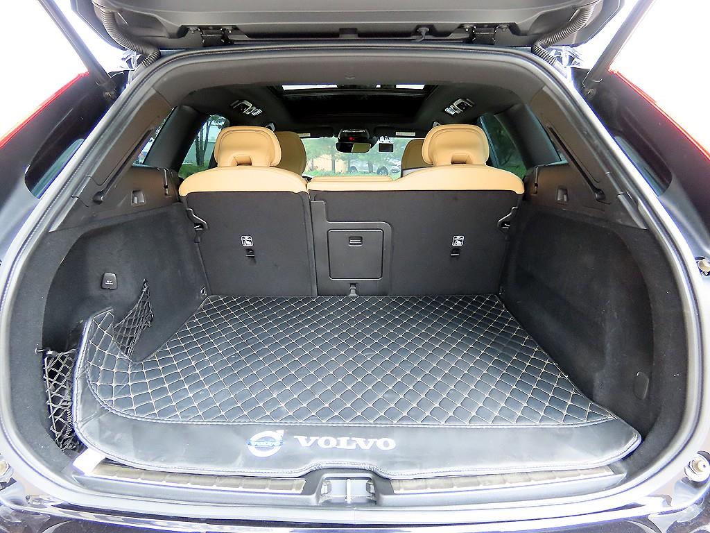 Volvo XC60 2020 Negro - Importación desde Corea - HF Imports Iquique - Foto 16