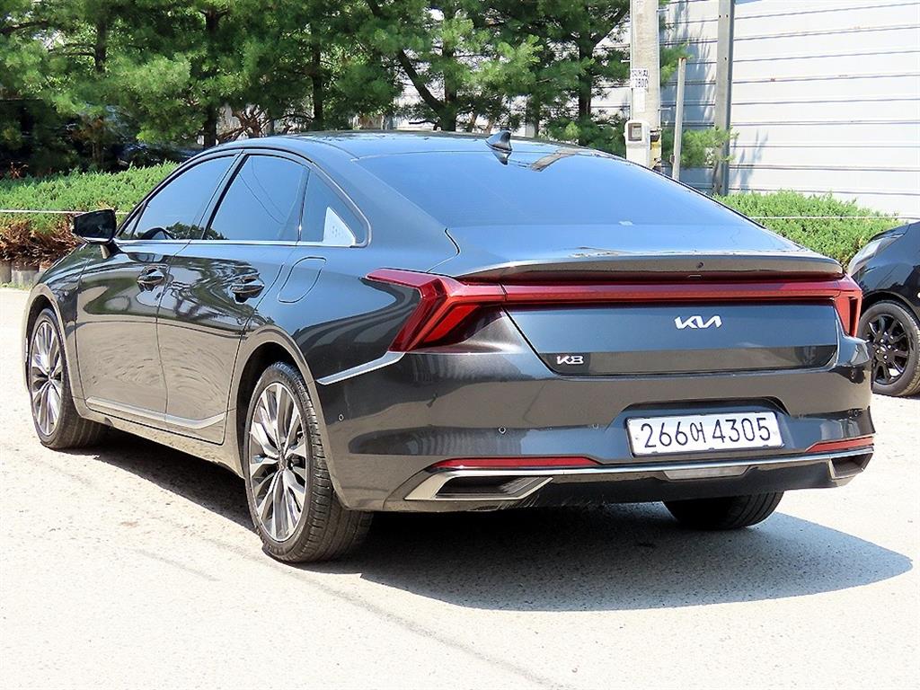 KIA K8 - Vista 3