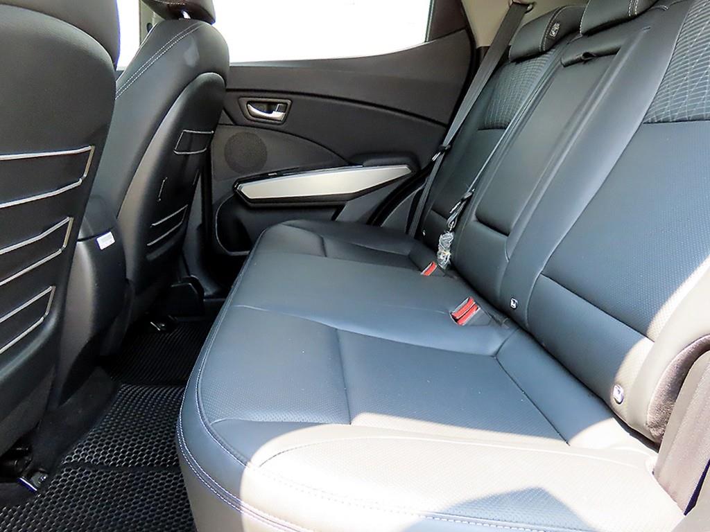 Ssangyong Tivoli - Vista 6
