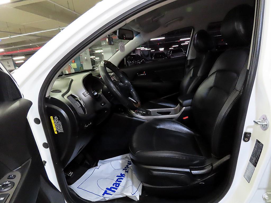 KIA Sportage - Vista 6