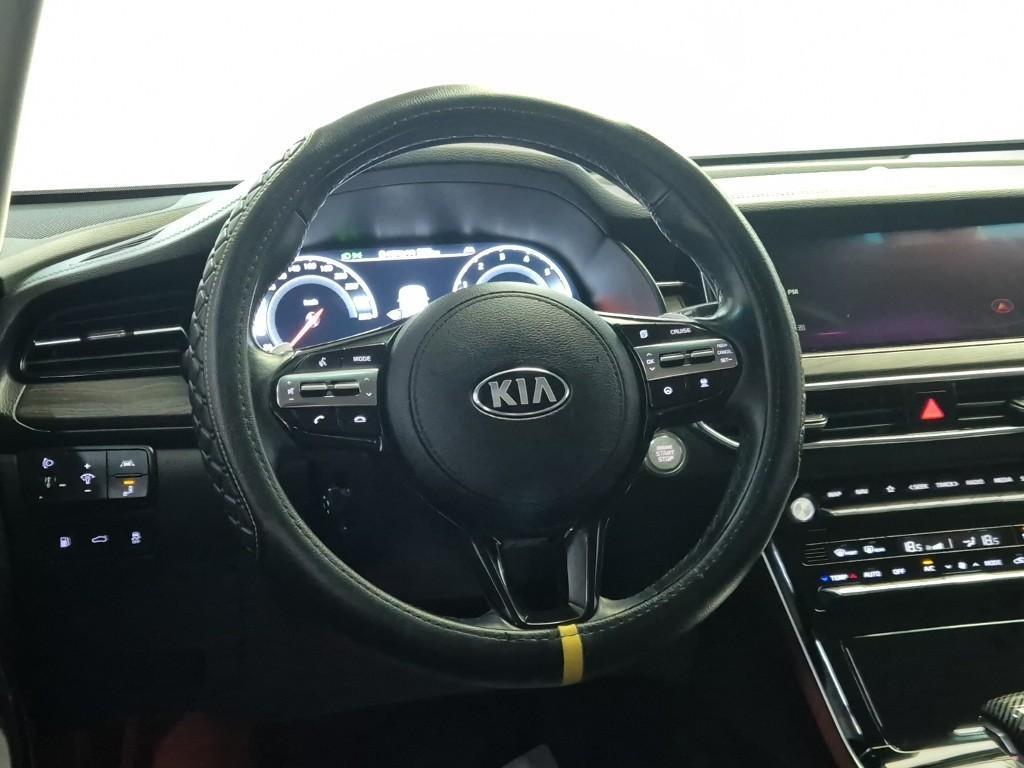 KIA K7 - Vista 11
