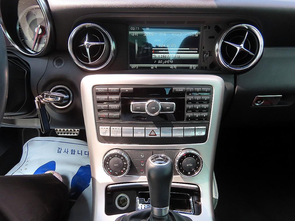 Mercedes Benz SLK Class 2013 Blanco - Importación desde Corea - HF Imports Iquique - Foto 16