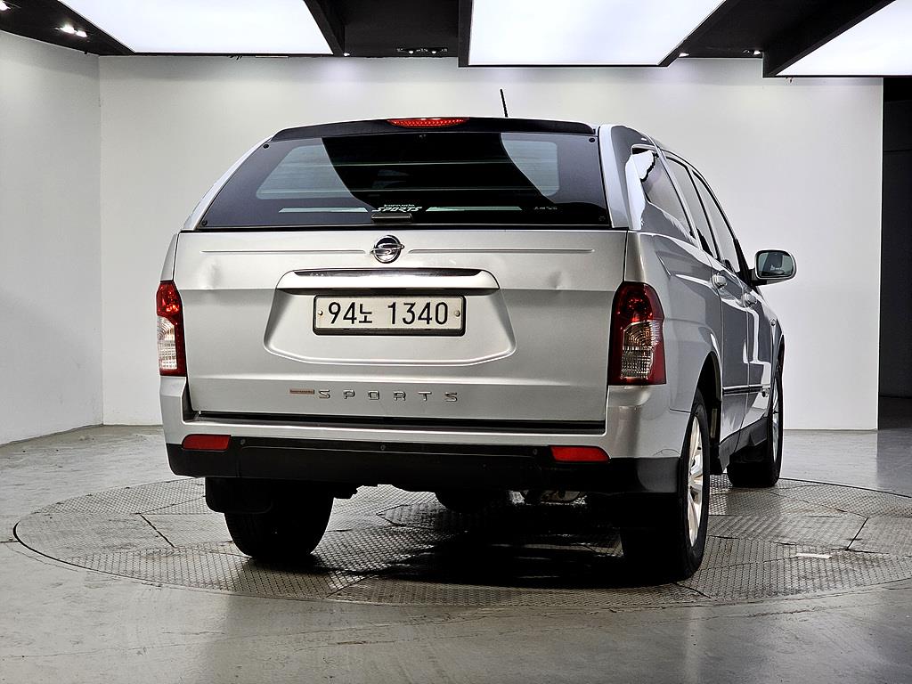 Ssangyong Korando - Vista 3