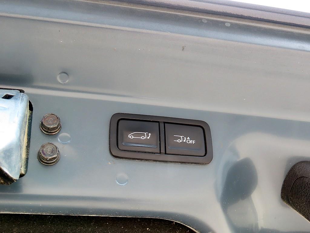 HYUNDAI Staria 2022 Gris - Importación desde Corea - HF Imports Iquique - Foto 17