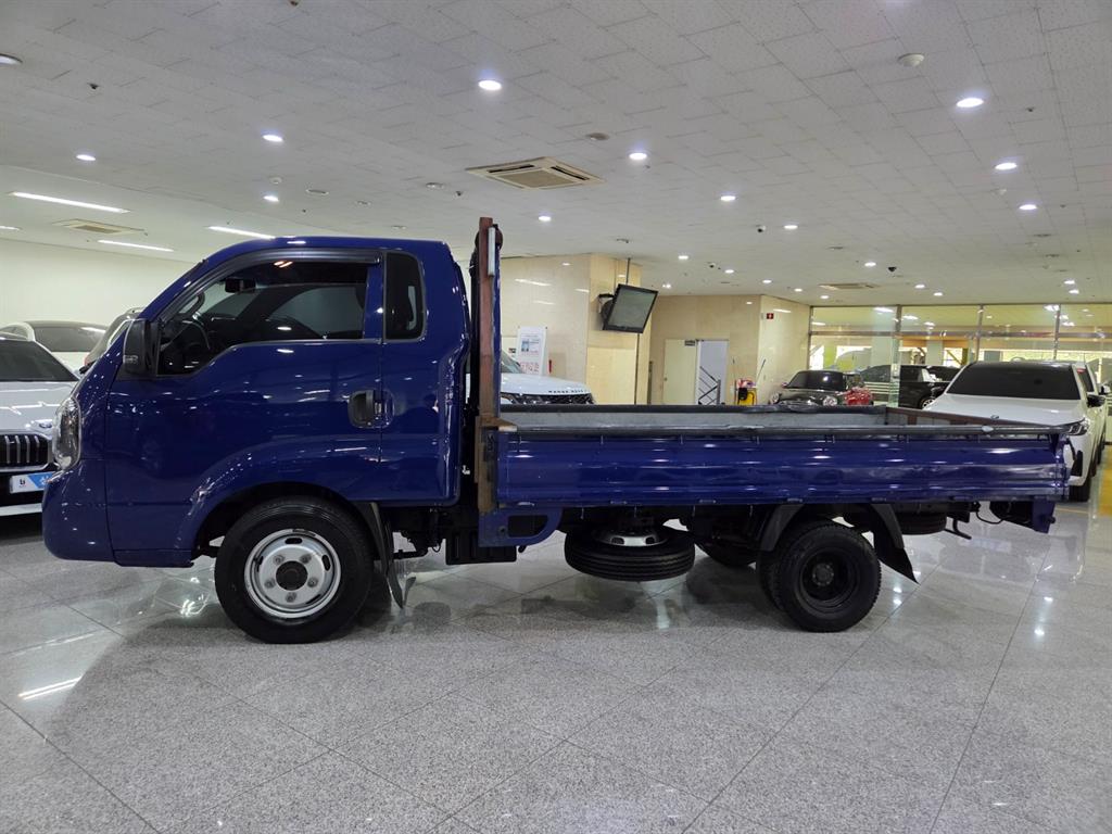 Small Truck Cargo (small) - Vista 3