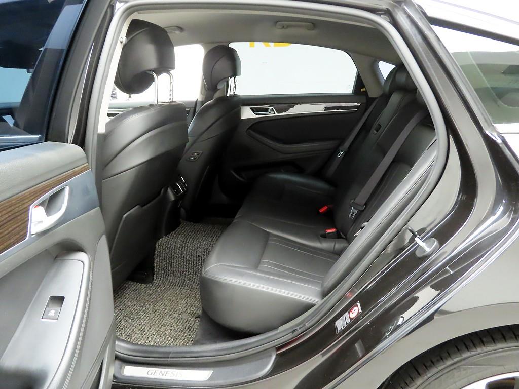 Genesis G80 2019 Negro - Importación desde Corea - HF Imports Iquique - Foto 15