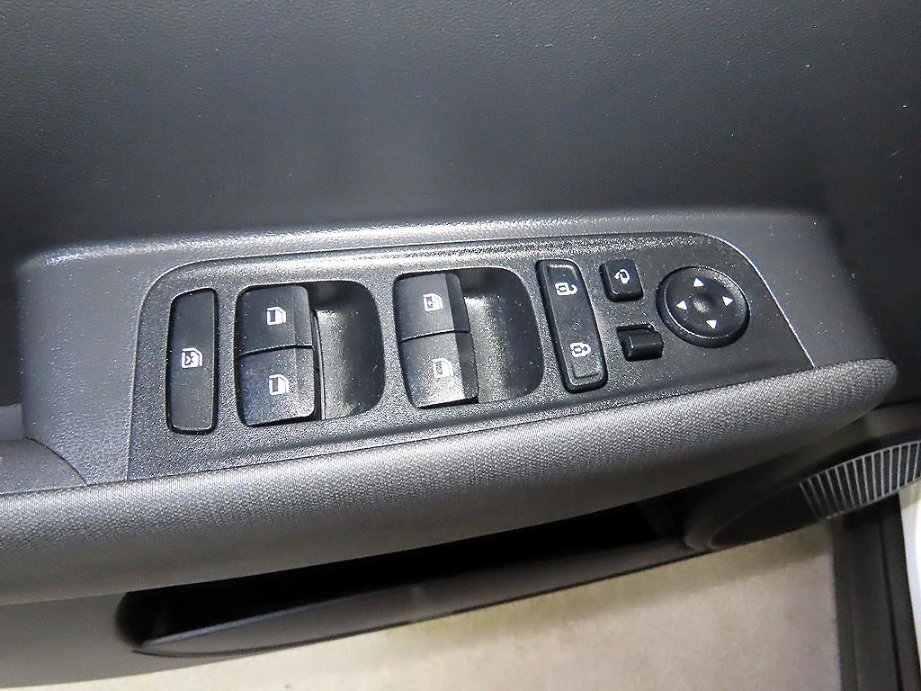 HYUNDAI Casper 2024 Blanco - Importación desde Corea - HF Imports Iquique - Foto 13