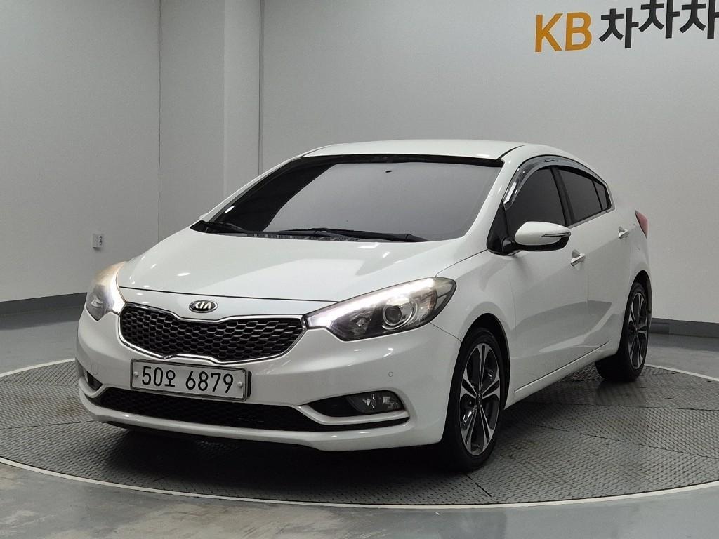 KIA K3 2013 Blanco - Importación desde Corea - HF Imports Iquique - Foto 1