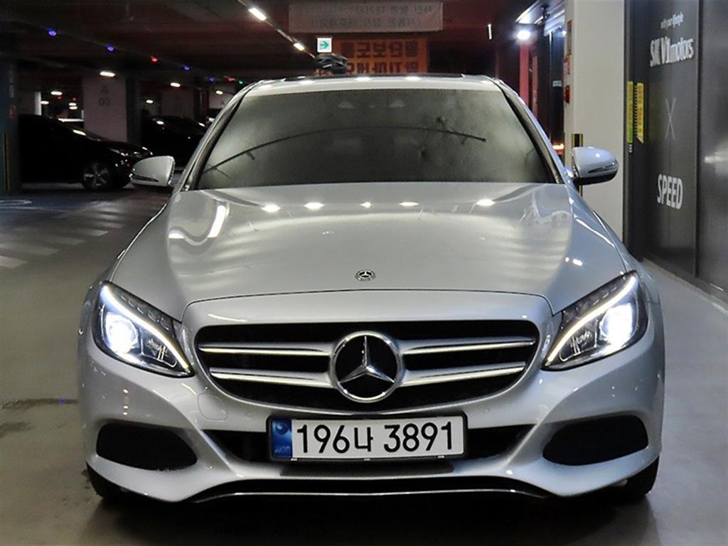 Mercedes Benz C Class - Vista 2