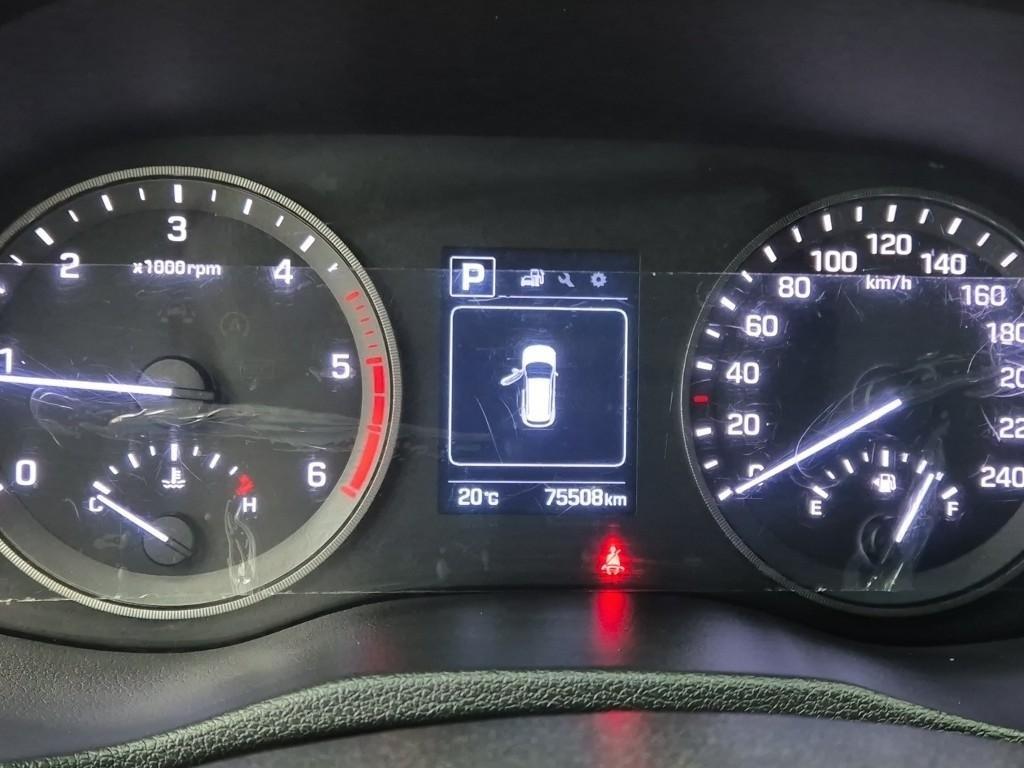 HYUNDAI Tucson - Vista 6