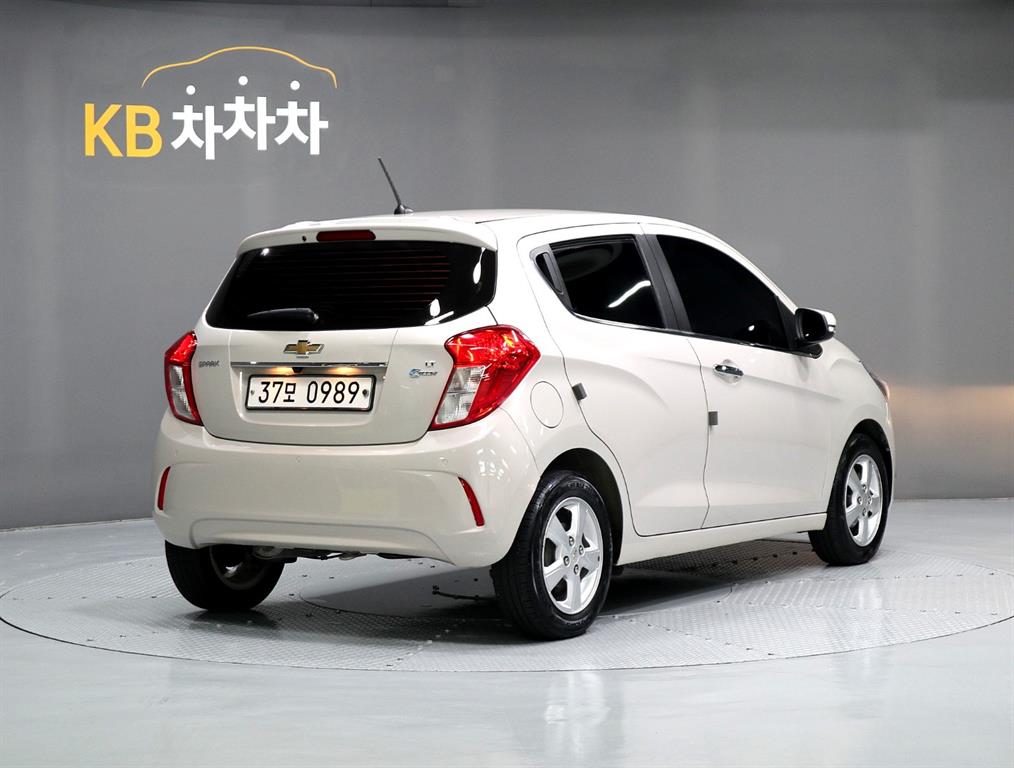 Chevrolet Spark - Vista 3