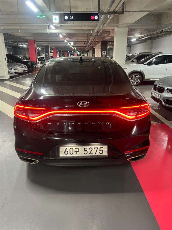 HYUNDAI Grandeur - Vista 3