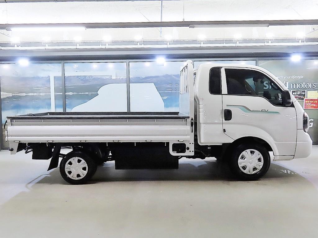 Small Truck Cargo (small) - Vista 3