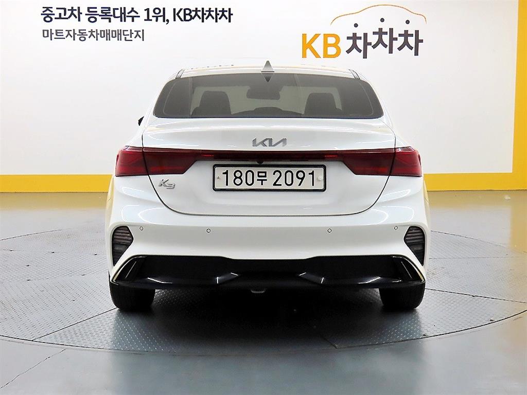 KIA K3 - Vista 3