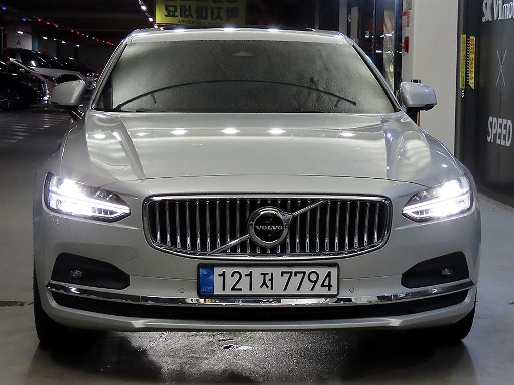 Volvo S90 - Vista 2