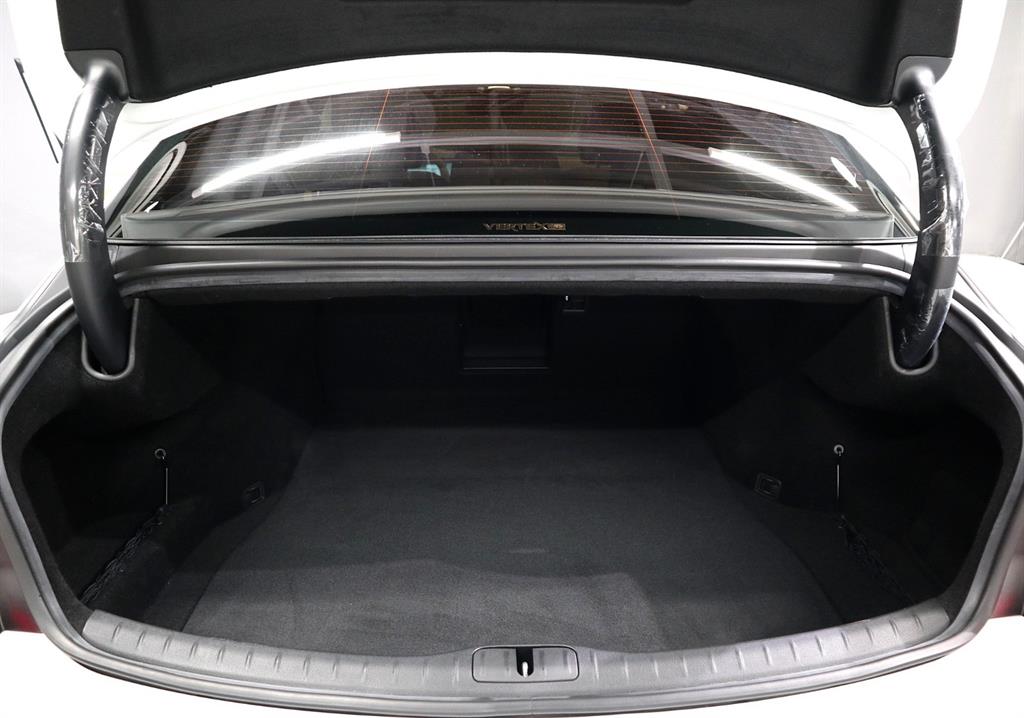 Genesis G80 2026 Blanco - Importación desde Corea - HF Imports Iquique - Foto 17