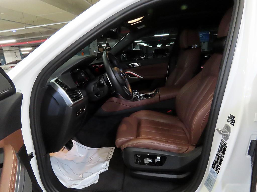 BMW X6 - Vista 6