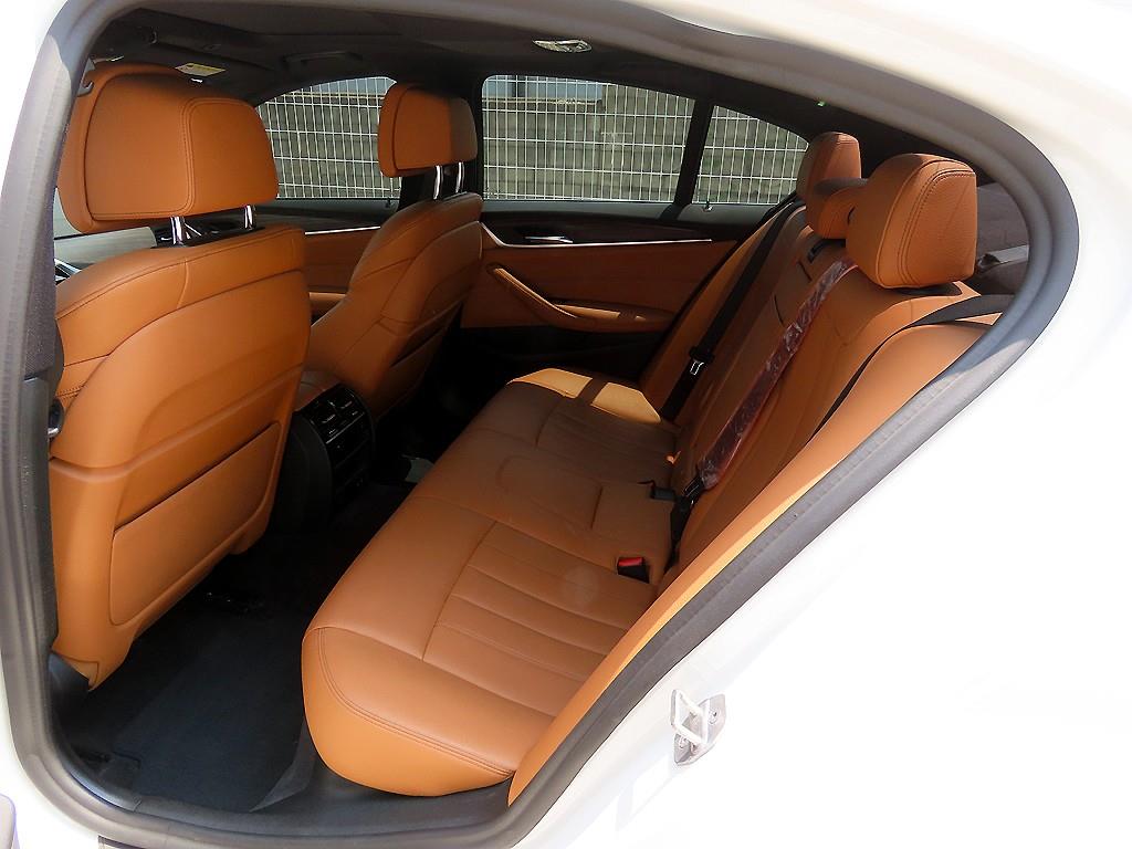 BMW 5 Series - Vista 6