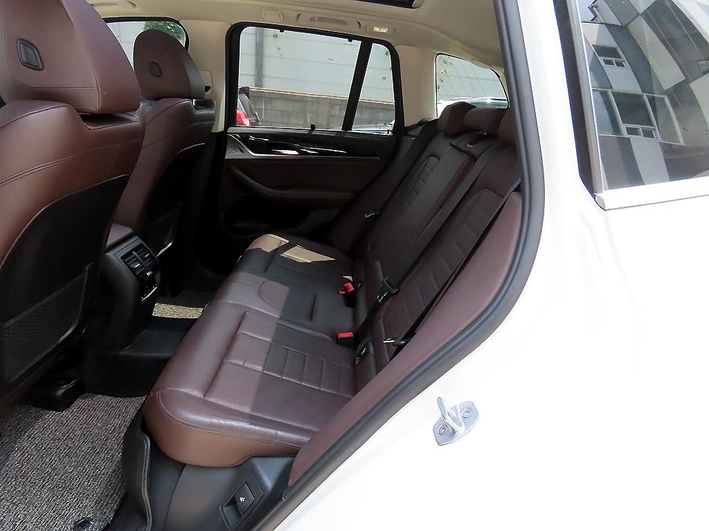 BMW X3 - Vista 6