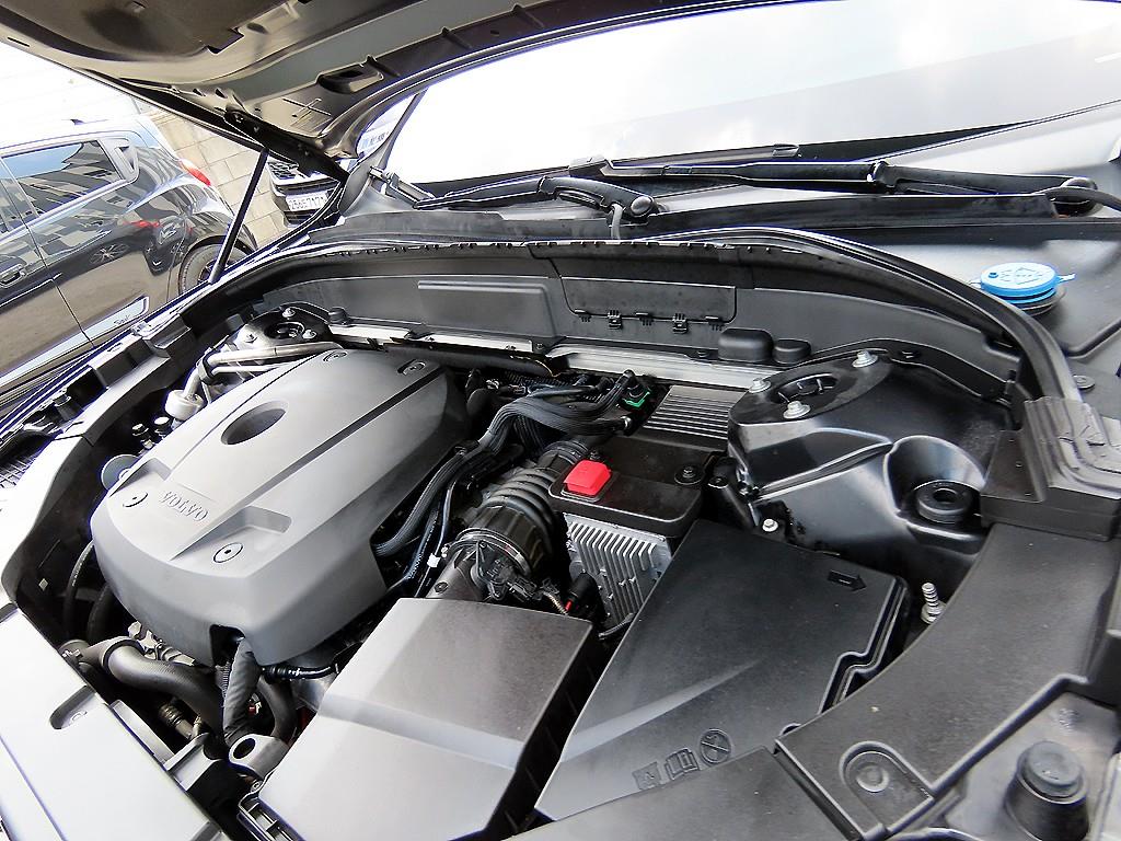 Volvo XC60 2020 Negro - Importación desde Corea - HF Imports Iquique - Foto 19
