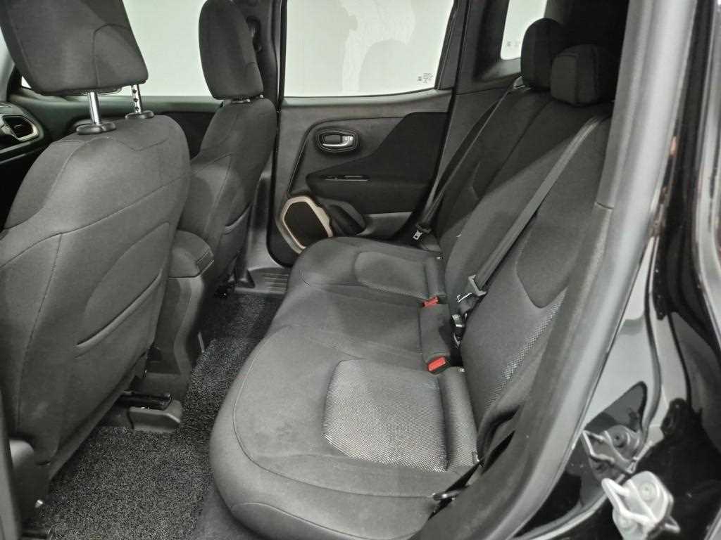 Jeep Renegade - Vista 12