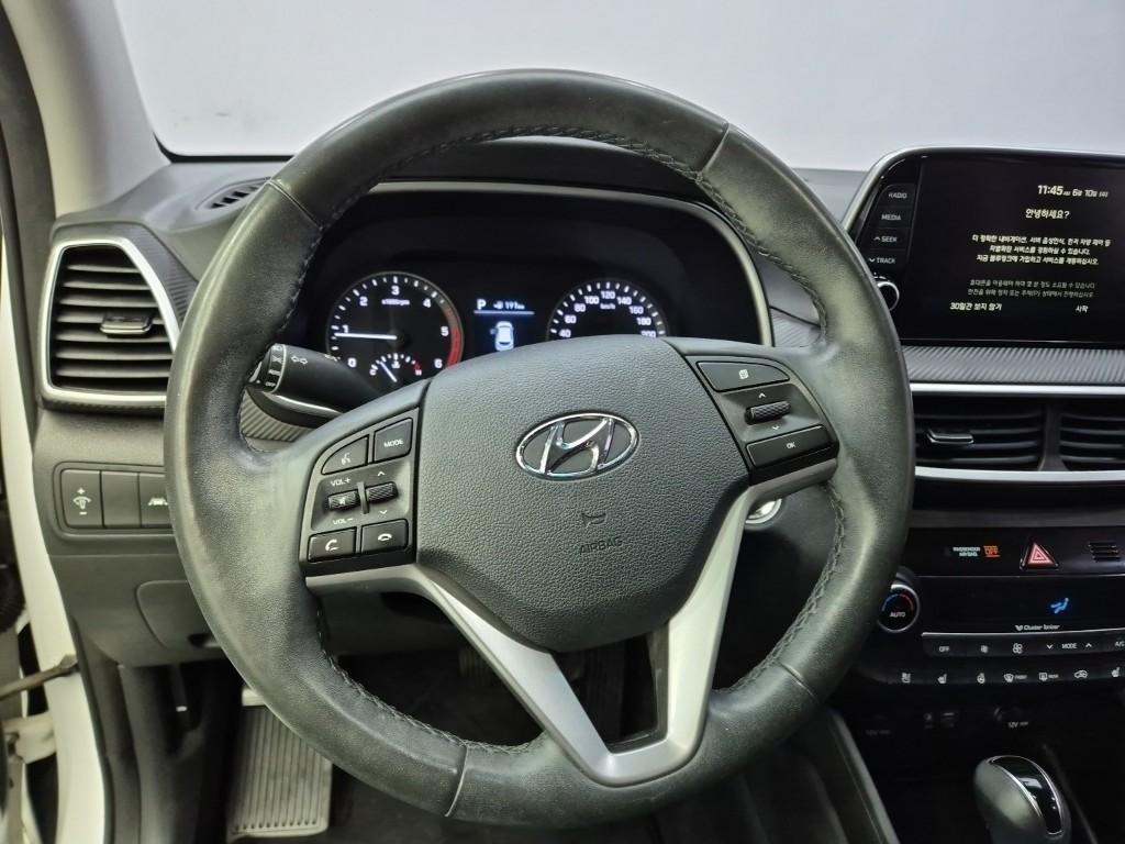 HYUNDAI Tucson - Vista 9