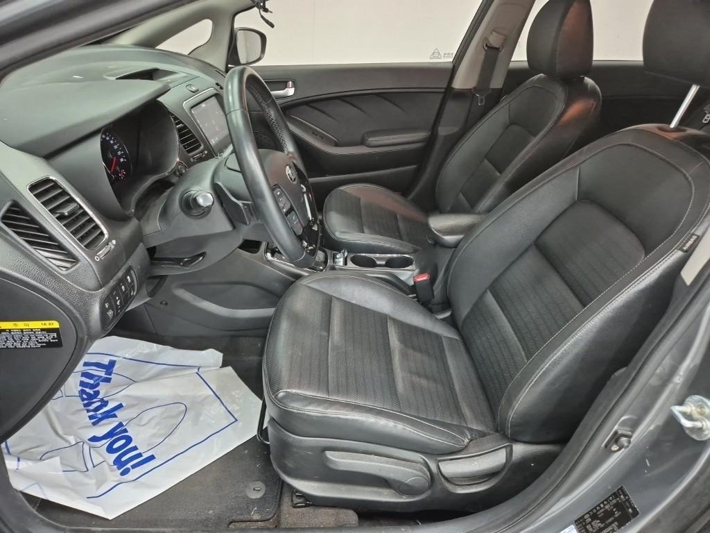 KIA K3 - Vista 11