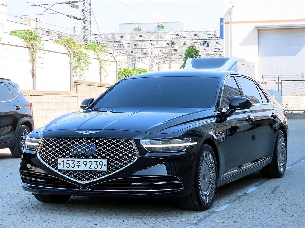 Genesis G90 - Vista 2