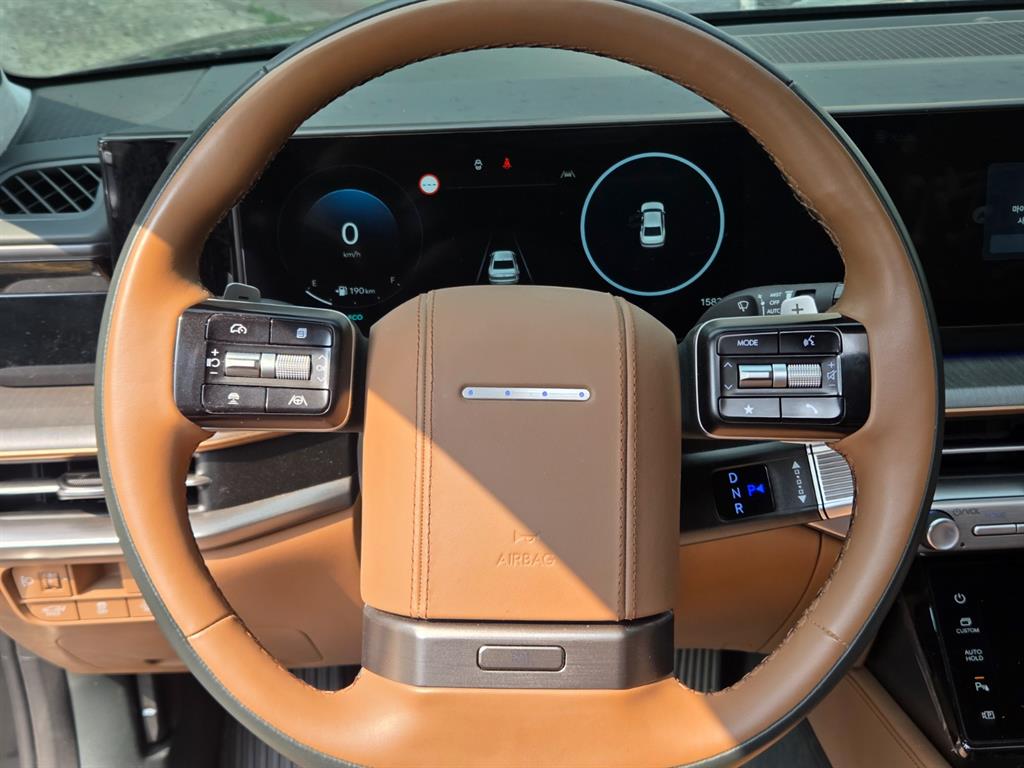 HYUNDAI Grandeur - Vista 9
