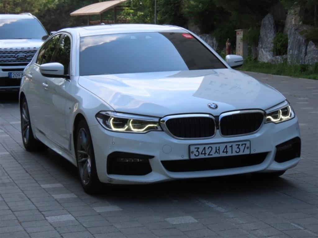 BMW 5 Series - Vista 2