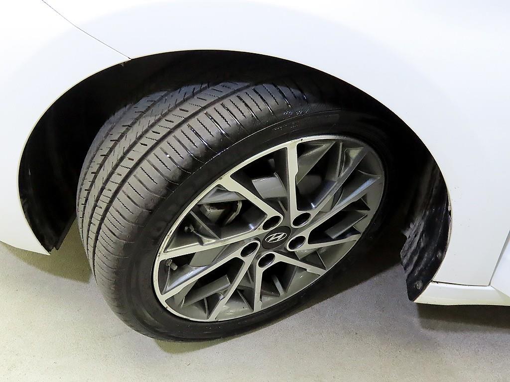 HYUNDAI Avante 2019 Blanco - Importación desde Corea - HF Imports Iquique - Foto 19