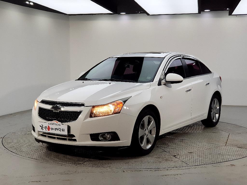 Chevrolet Cruise 2011 Blanco - Importación desde Corea - HF Imports Iquique - Foto 1