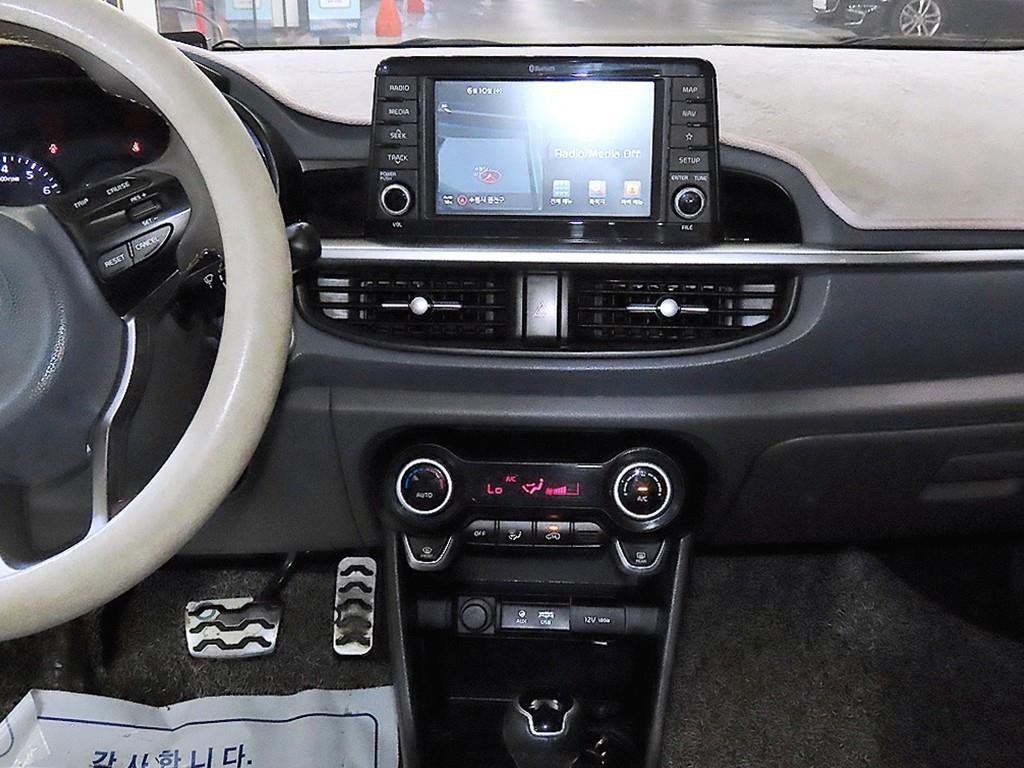 KIA Morning - Vista 11