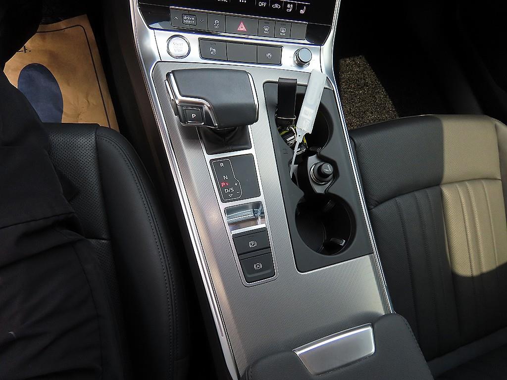 Audi A6 - Vista 10
