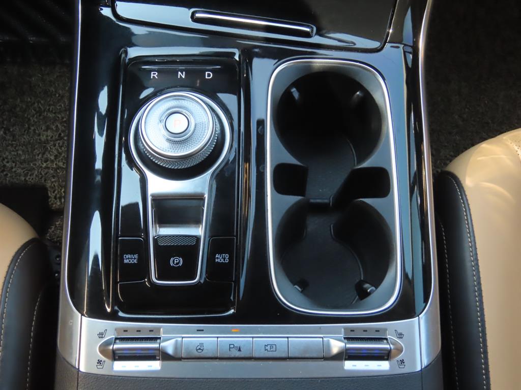 KIA Carnival 2023 Blanco - Importación desde Corea - HF Imports Iquique - Foto 13