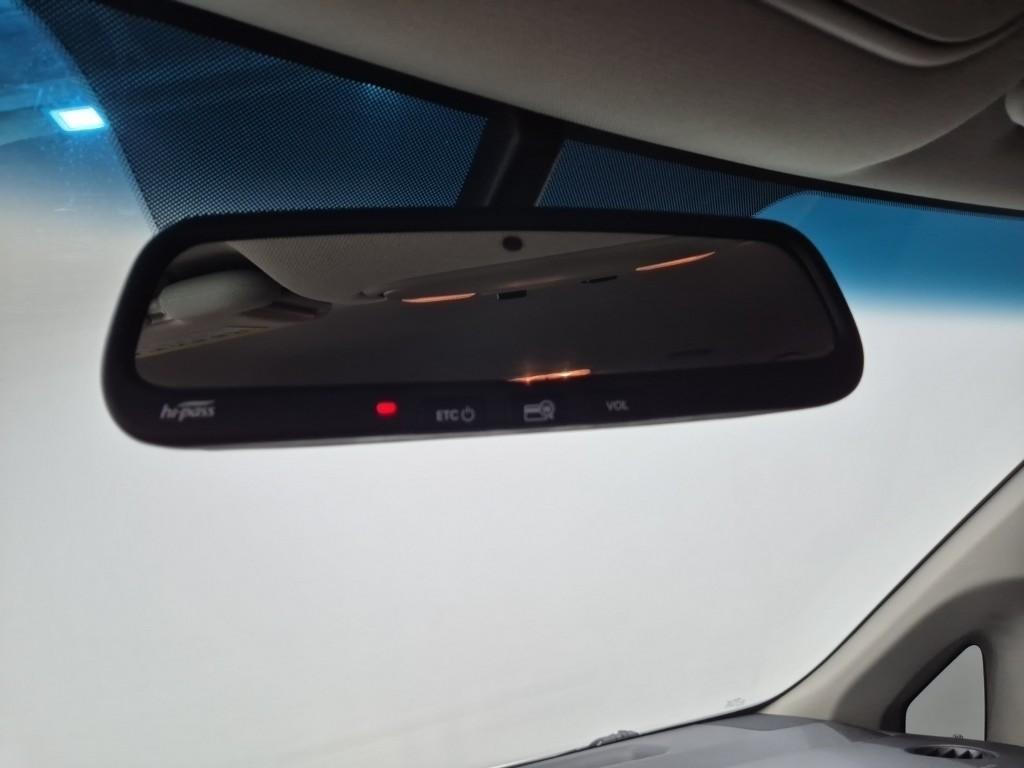 KIA Carnival 2019 Blanco - Importación desde Corea - HF Imports Iquique - Foto 15